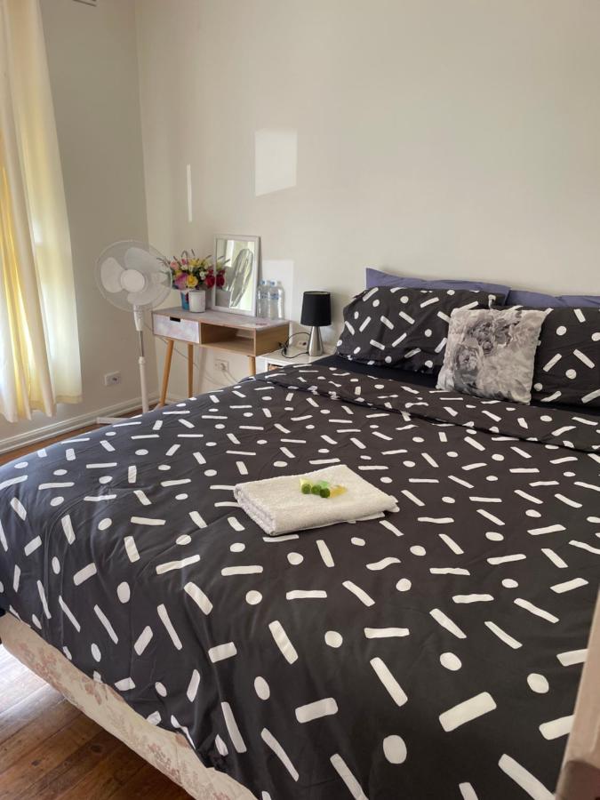 Private Room Near Melbourne Airport Deer Park 外观 照片